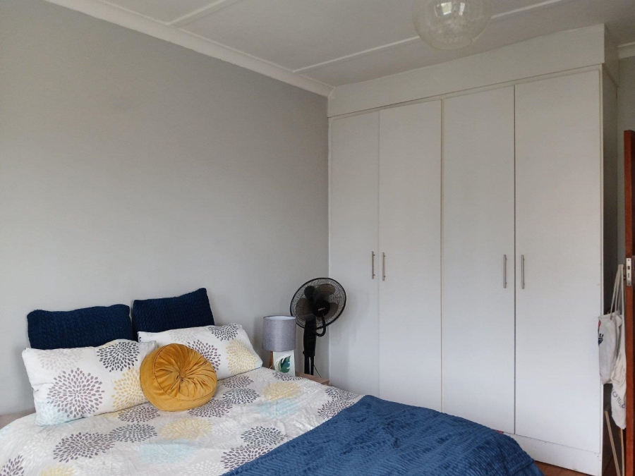 To Let 1 Bedroom Property for Rent in Vredehoek Western Cape
